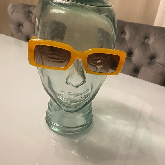 Yellow Rectangular Sunglasses - Picture 2 of 7